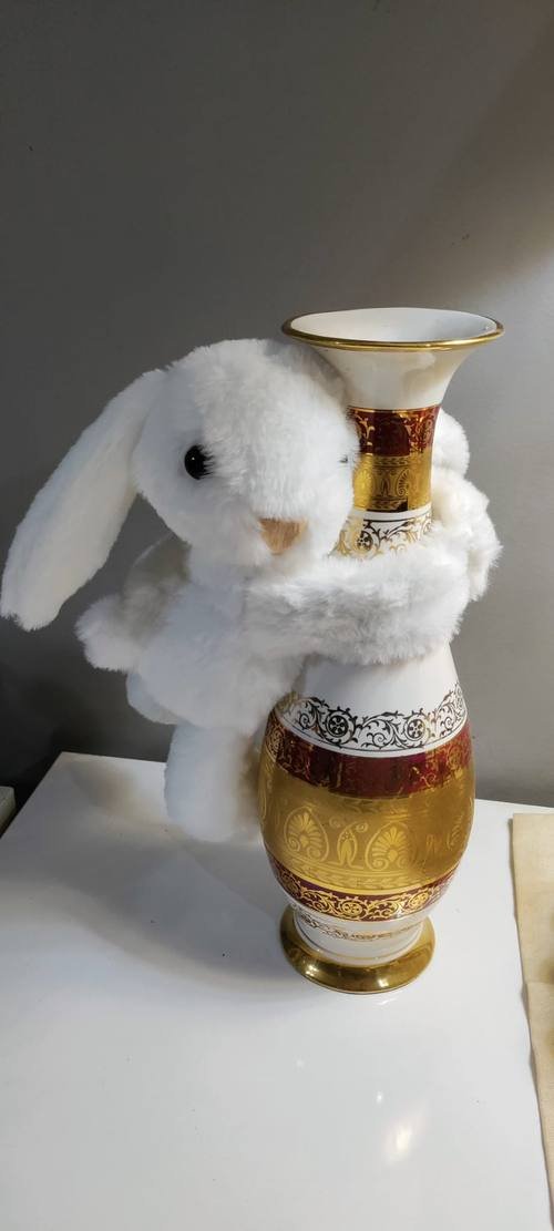 Şişe Kılıflı Tavşan Peluş